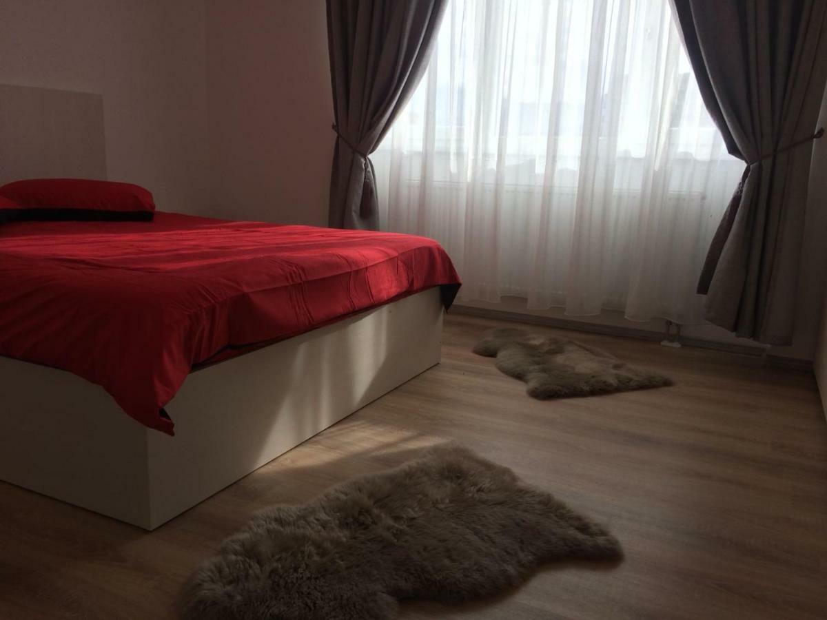 Apartament De Inchiriat Olimpic Rezidence Braşov Exterior foto